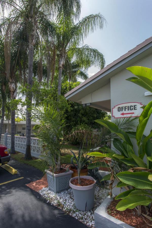 Richard'S Motel Extended Stay Hallandale Beach Exterior foto